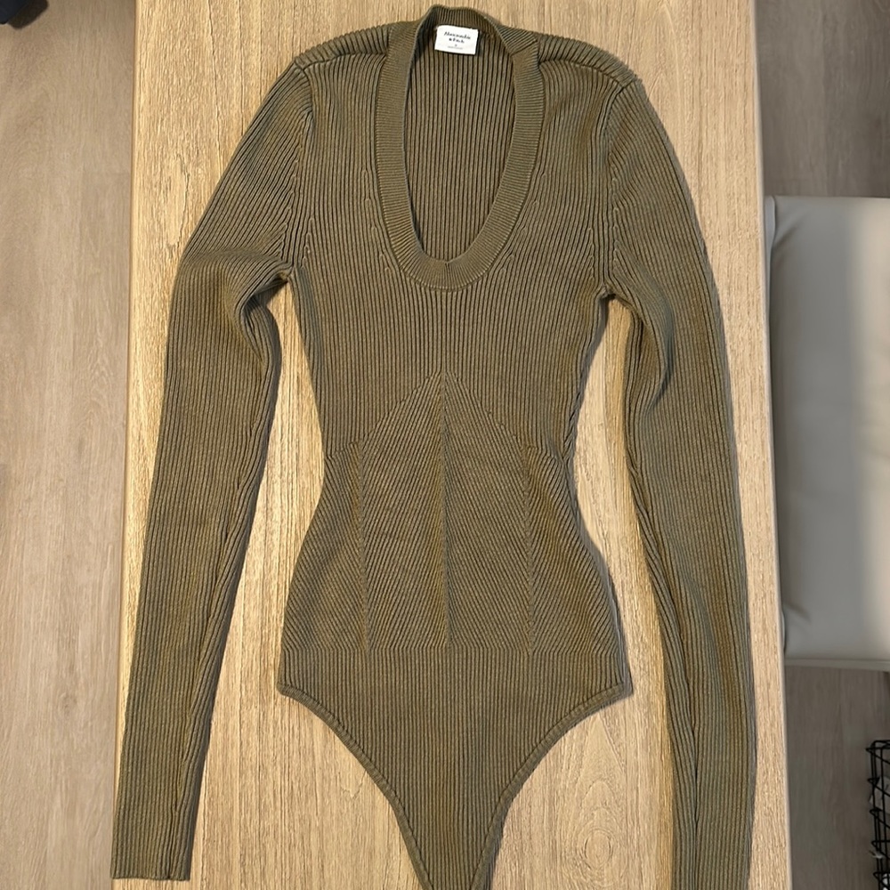 Abercrombie Olive Sweater Long Sleeve Body Suit